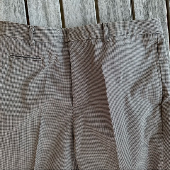 R13 Women’s Mini Houndstooth Trousers With Fold-over Cuffs - Picture 9 of 15
